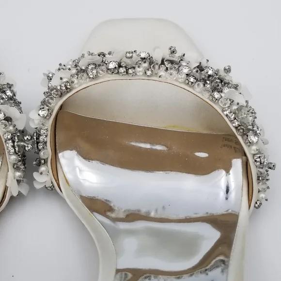 Badgley Mischka Telissa Kitten Heel Sandals, Soft White, Women's Size 9.5 - Picture 15 of 16